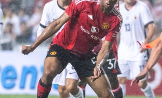 负债10亿镑，亏损过亿！曼联凭啥还是全球第二值钱俱乐部？