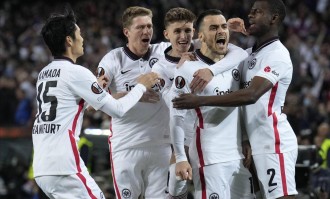 德甲：勒沃库森VS法兰克福比分预测足球分析