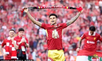 西媒：巴萨盼望迪亚斯施压利物浦 但他啥实际的也没干