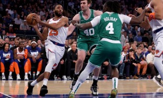 布伦森23+6+6布朗6犯毕业 尼克斯淘汰绿军杀进东决