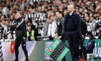 英超年度最佳教练候选盘点：五位名帅谁将问鼎殊荣？