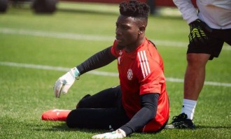 奥纳纳训练受伤伤缺6到8周！曼联或改变转会计划，欲600万签一人