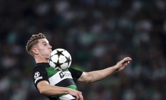 罢工威胁引爆转会市场：维克托·吉奥克雷斯与阿森纳的百万欧争夺战