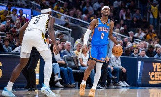 又是双加时！亚历山大狂砍55+8 创生涯新高